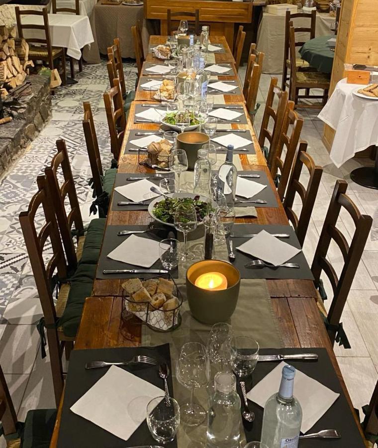 Le Prieure Hotel Uvernet-Fours Eksteriør billede