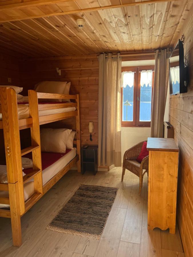 Le Prieure Hotel Uvernet-Fours Eksteriør billede