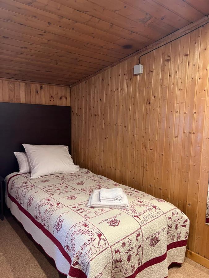 Le Prieure Hotel Uvernet-Fours Eksteriør billede