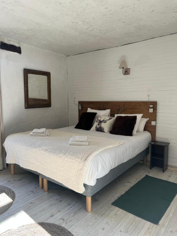 Le Prieure Hotel Uvernet-Fours Eksteriør billede
